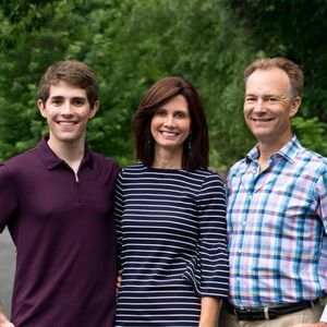 Meet your Posher, Roxanne